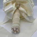 Jackcsale Romantic Wedding Bride Holding Bouquet Roses with Diamond Pearl Ribbon Valentine's Day Bouquet Confession (373 CRM)